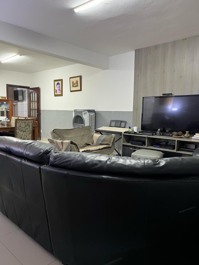 Sobrado, 3 quartos, 312 m² - Foto 2