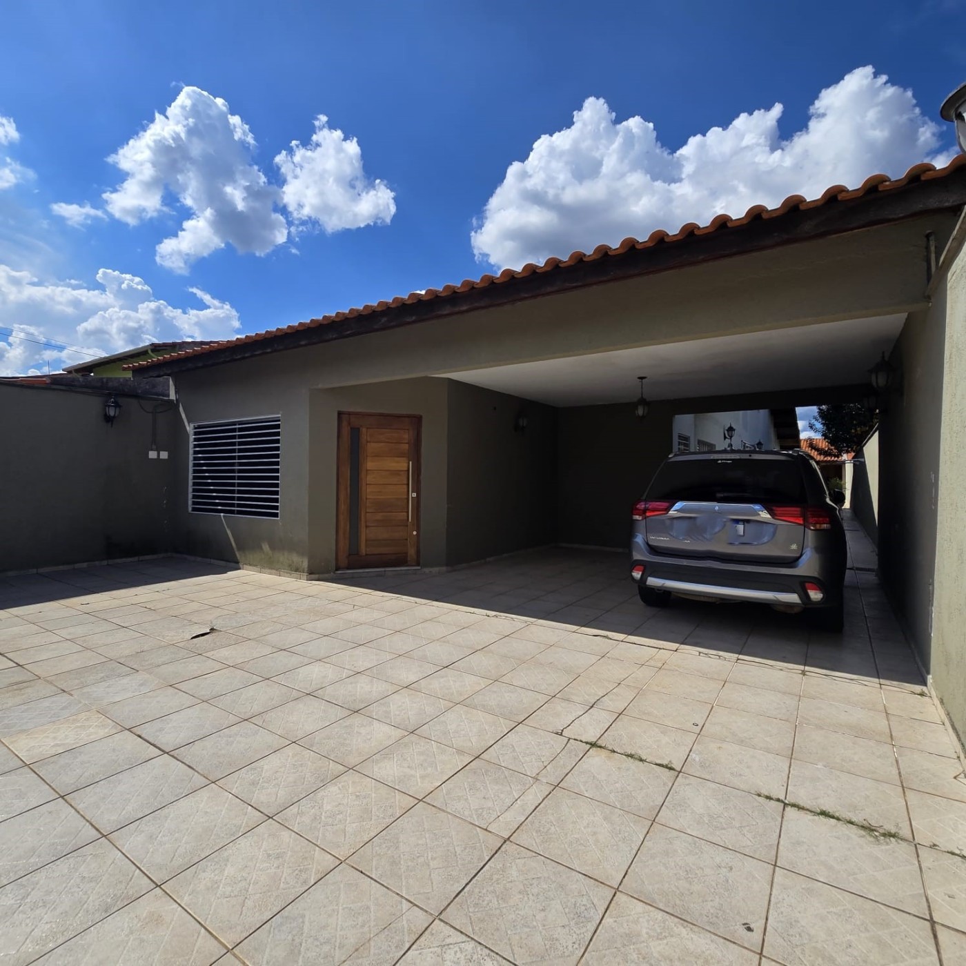 Casa, 4 quartos, 317 m² - Foto 1