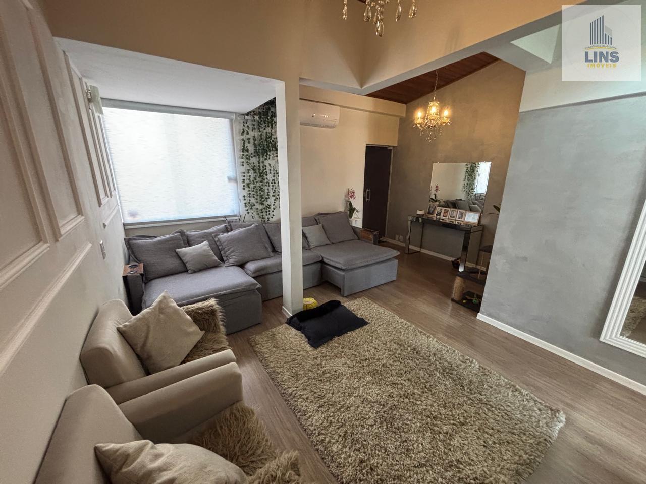 Casa, 3 quartos, 240 m² - Foto 13