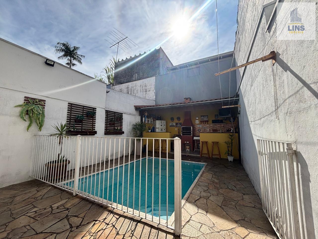 Casa, 3 quartos, 240 m² - Foto 17