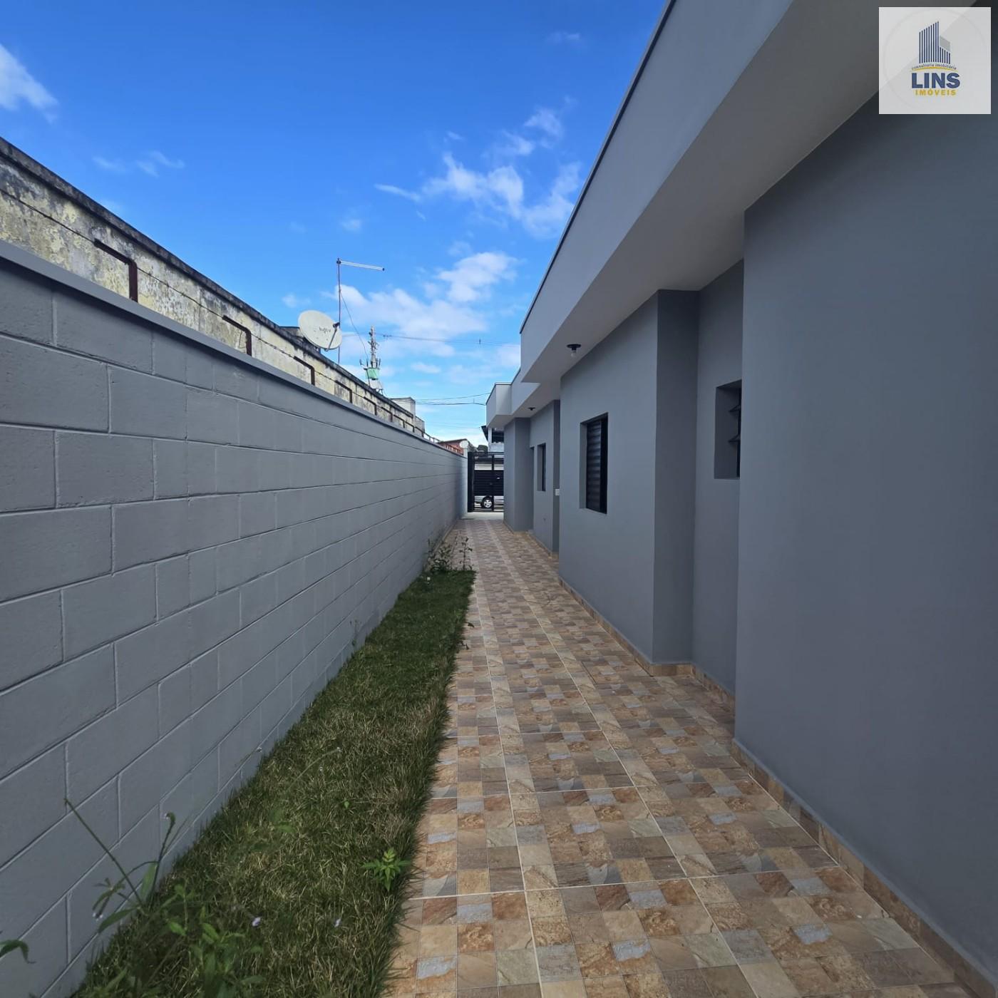 Casa, 2 quartos, 67 m² - Foto 1